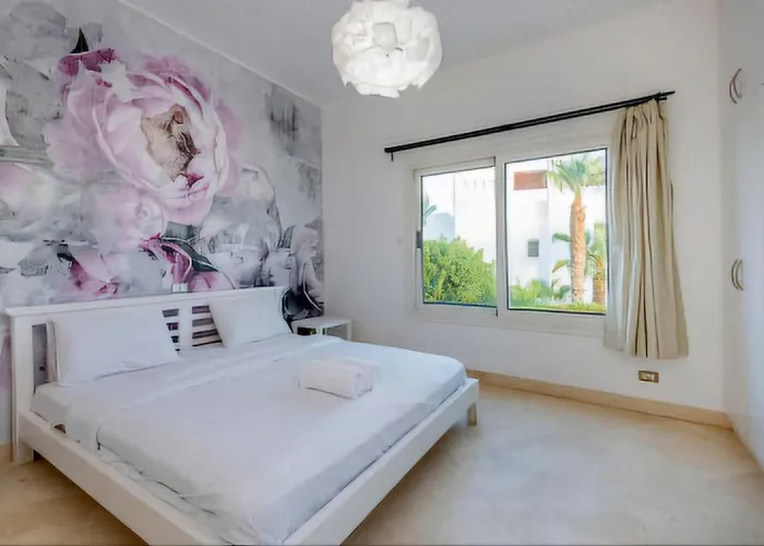 Luxury In White Villas, El Gouna Villa