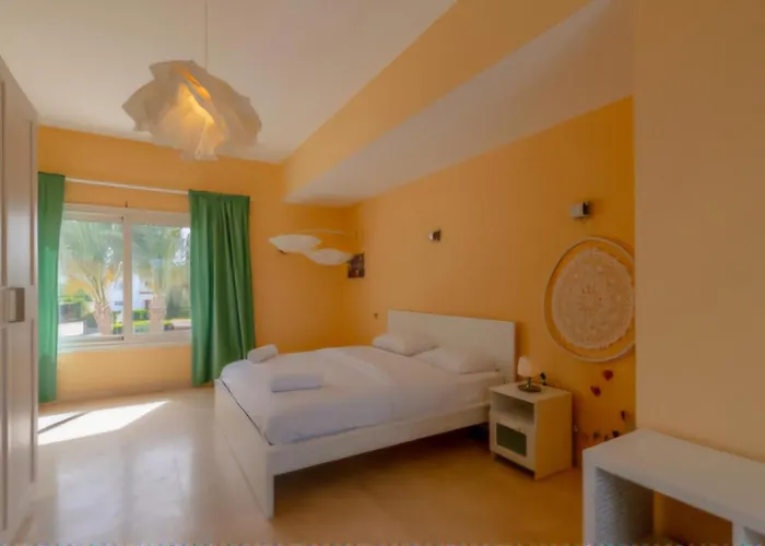 Luxury In White Villas, El Gouna *