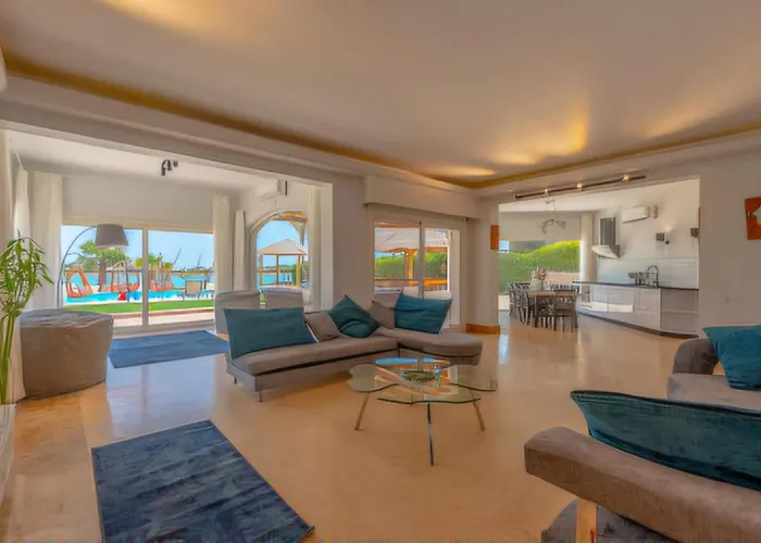 Luxury In White Villas, El Gouna