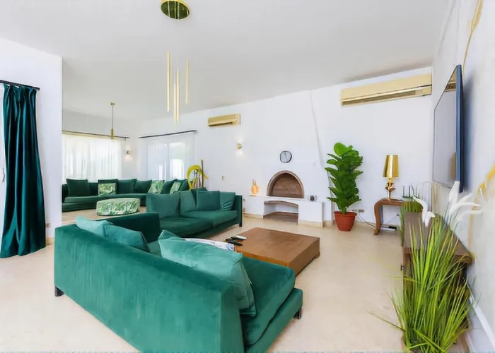 Luxury In White Villas, El Gouna *